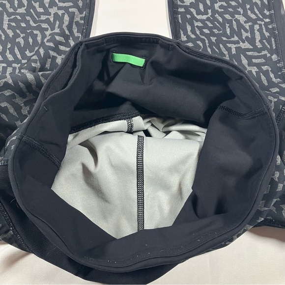 Lululemon Running In The City 7/8 Tight Heathered Net Pop Black womens size 4 - Picture 10 of 10